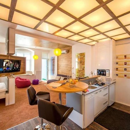 Apartment Ploscha Rynok 利沃夫 外观 照片